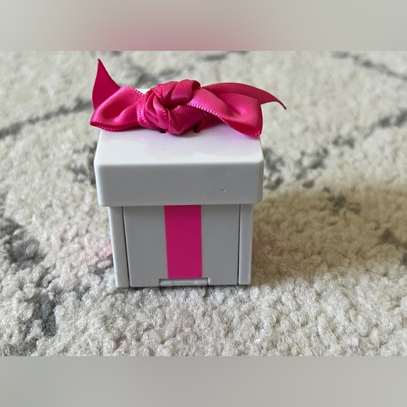 Gift Ems RARE Philippines Manila Penelope Playa doll - Picture 4 of 4